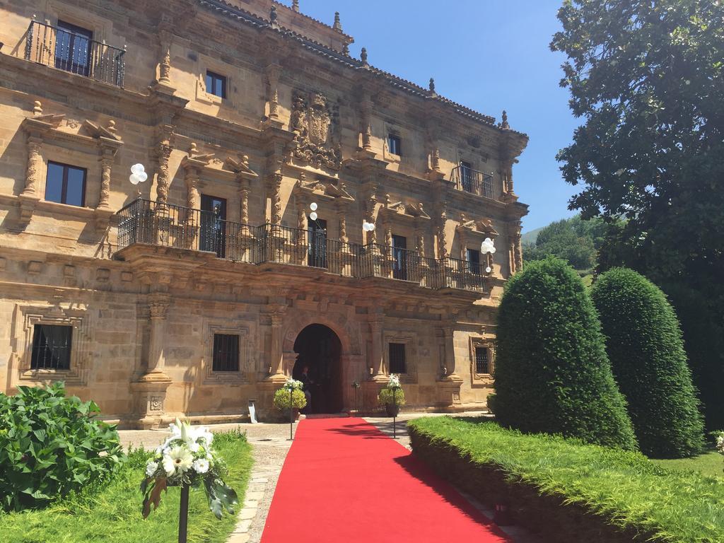 Abba Palacio De Sonanes Hotel Villacarriedo Esterno foto